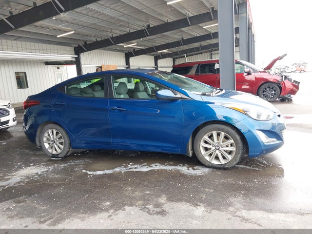KMHDH4AE3GU519912 Hyundai ELANTRA SE