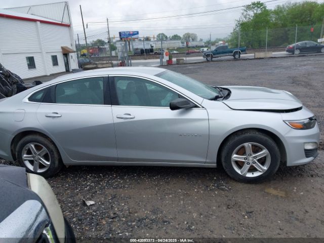 1G1ZC5ST9MF003851 Chevrolet Malibu Fwd 1fl