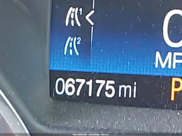 1FMCU9HD9KUB73827 Ford ESCAPE SEL