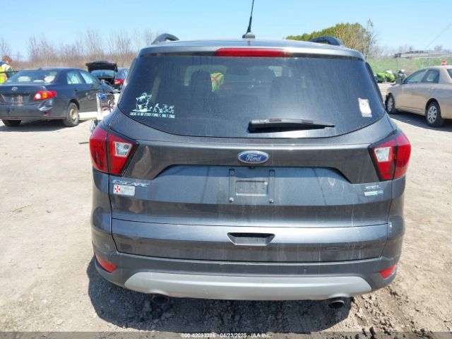 1FMCU9HD9KUB73827 Ford ESCAPE SEL