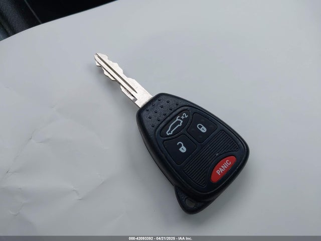Chrysler 200 Touring 2014 1C3CCBBB5EN111950 Image 11