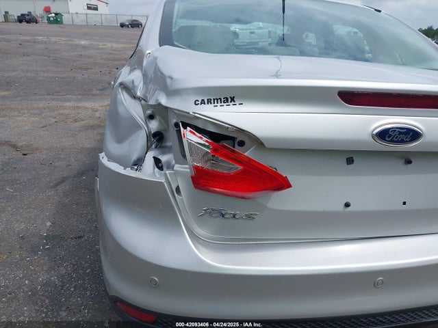 Ford FOCUS SE 2014 1FADP3F28EL272766 Image 19