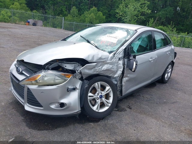 Ford FOCUS SE 2014 1FADP3F28EL272766 Image 2