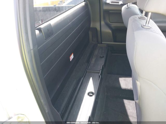 3TYRX5GN1PT072855 Toyota Tacoma Sr