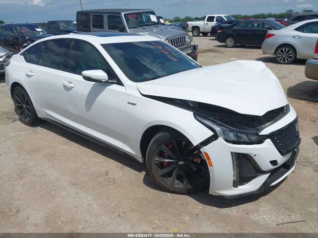 2022 CADILLAC CT5-V 1G6DR5RWXN0113816 Photo 0
