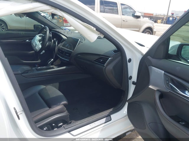 2022 CADILLAC CT5-V 1G6DR5RWXN0113816 Photo 4