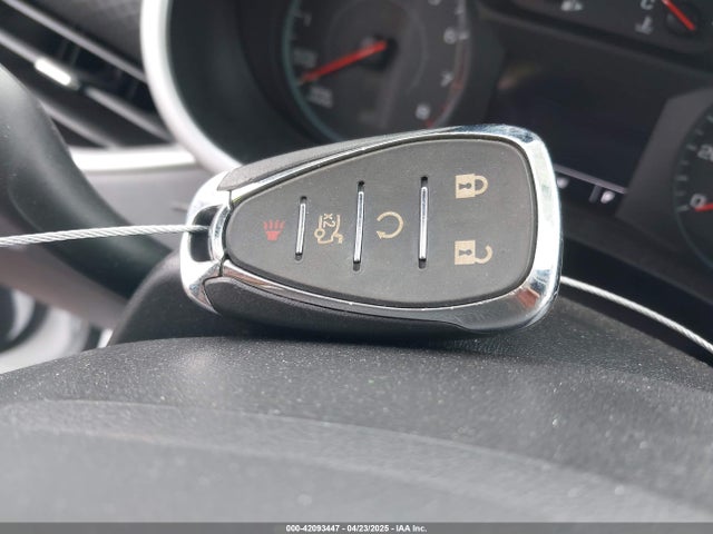 1G1ZD5ST1PF120387 Chevrolet lfv