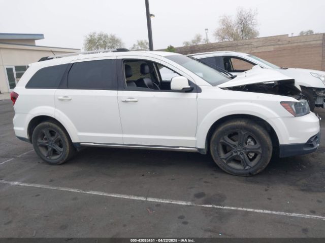 3C4PDCGG1HT566478 Dodge Journey Crossroad Plus