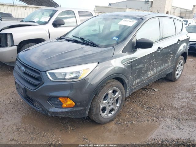 2017 FORD ESCAPE 1FMCU0F70HUC24455 Photo 1