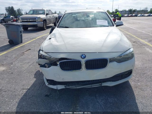 WBA8E5G39HNU44894 BMW 320i Xdrive