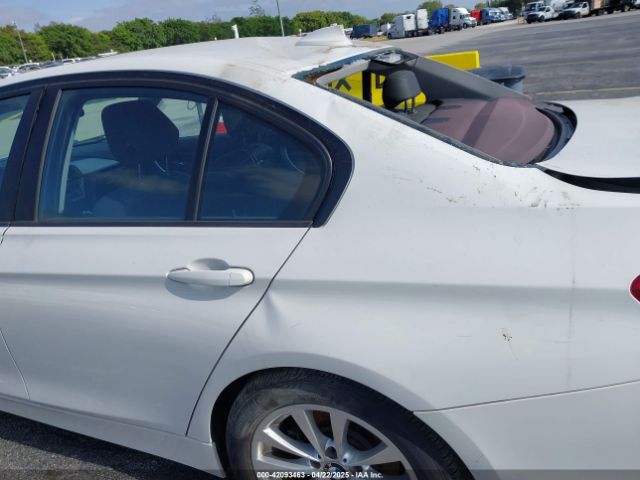 WBA8E5G39HNU44894 BMW 320i Xdrive