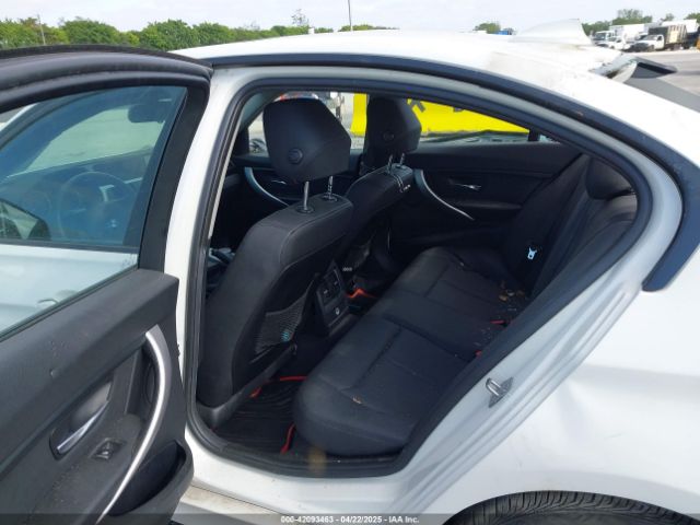 WBA8E5G39HNU44894 BMW 320i Xdrive
