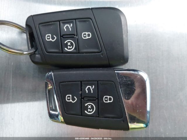 1V2WC2CA8NC215017 Volkswagen Atlas Cross Sport 2.0t Se W/technology