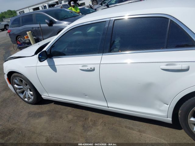 2C3CCAAG4HH668224 Chrysler 300 Limited