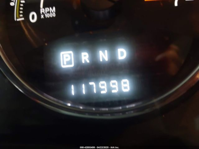 1C4NJDEBXGD586763 Jeep Compass Latitude