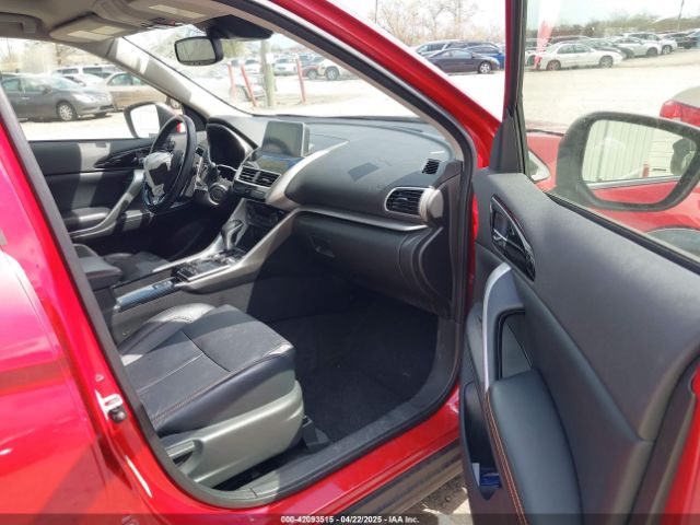 2018 MITSUBISHI ECLIPSE CROSS JA4AT5AA4JZ046258 Photo 4