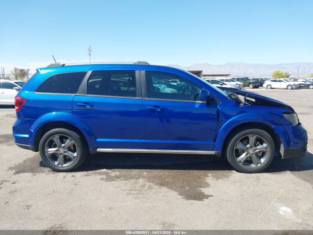 3C4PDCGG0FT639529 Dodge Journey Crossroad