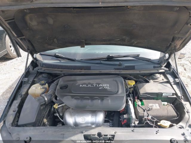 1C3CCCAB4FN556060 Chrysler 200 Limited
