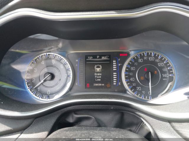 1C3CCCAB4FN556060 Chrysler 200 Limited