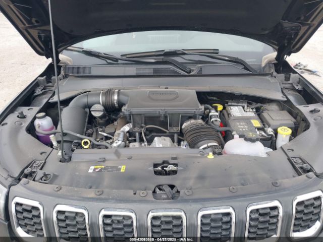 3C4NJDBN3ST561740 Jeep Compass Latitude 4x4