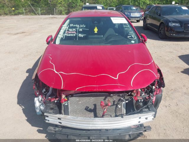 5YFEPRAEXLP073676 Toyota COROLLA LE