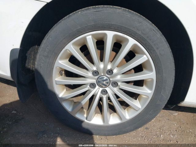 1VWBT7A32GC063821 Volkswagen Passat 1.8t Se