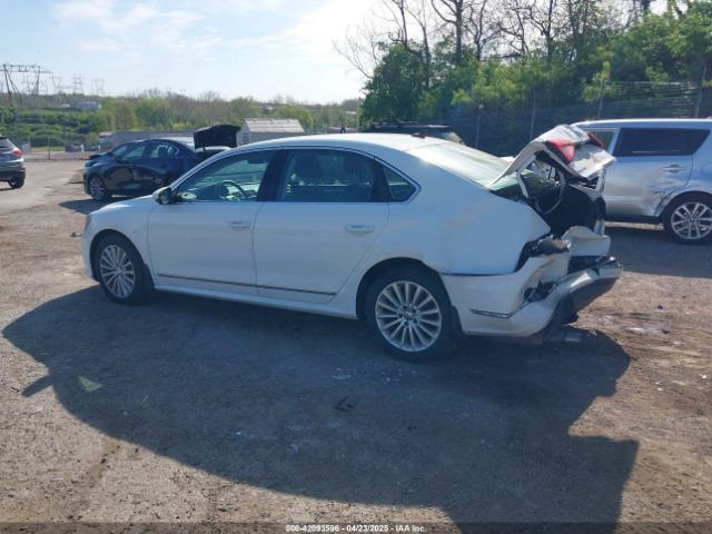 1VWBT7A32GC063821 Volkswagen Passat 1.8t Se