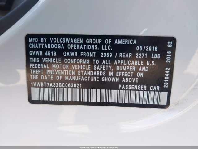 1VWBT7A32GC063821 Volkswagen Passat 1.8t Se
