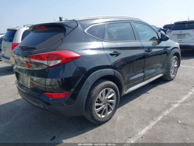 KM8J33A43JU689679 Hyundai TUCSON SEL