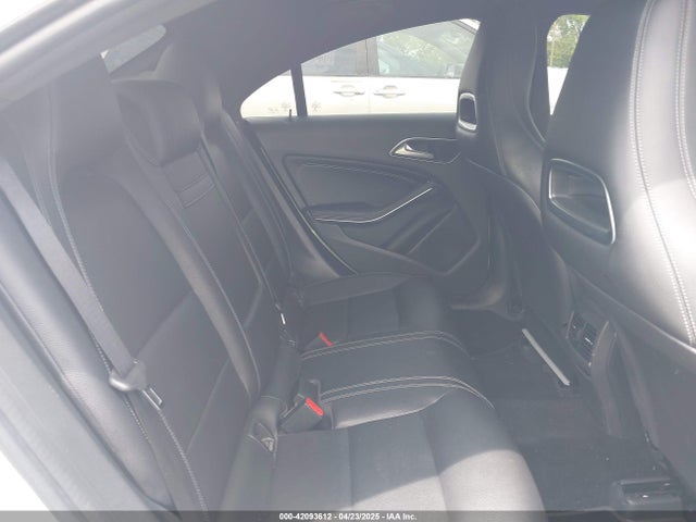 2016 Mercedes-benz Cla 250 მანქანა იყიდება აუქციონზე, vin: WDDSJ4EB8GN349563, აუქციონის ნომერი: 42093612