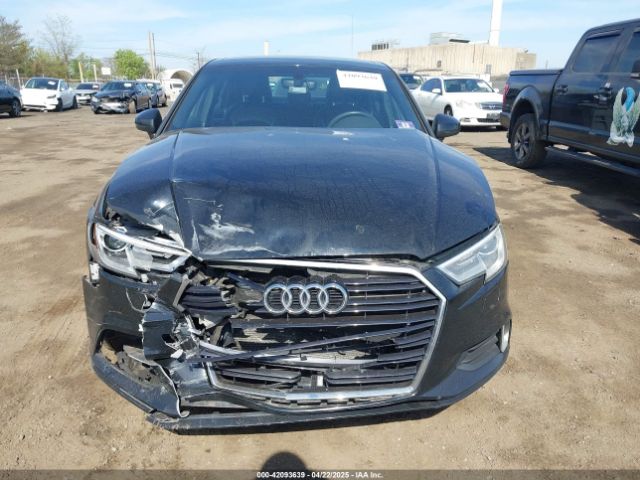 WAUAUGFF9J1015540 Audi A3 2.0t Premium/2.0t Tech Premium
