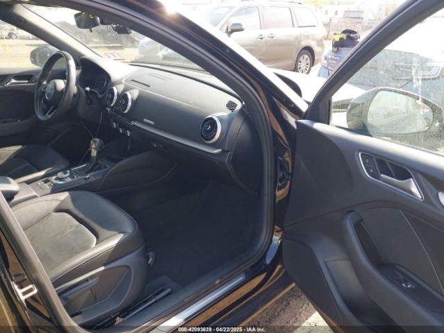 WAUAUGFF9J1015540 Audi A3 2.0t Premium/2.0t Tech Premium