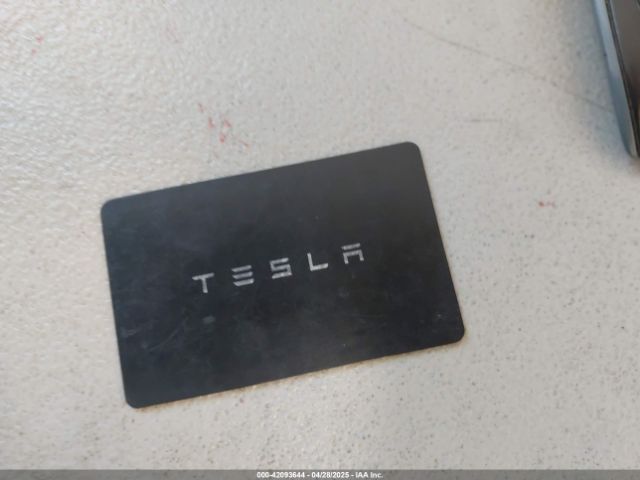 2023 TESLA MODEL Y 7SAYGDEF2PF858782 Photo 10