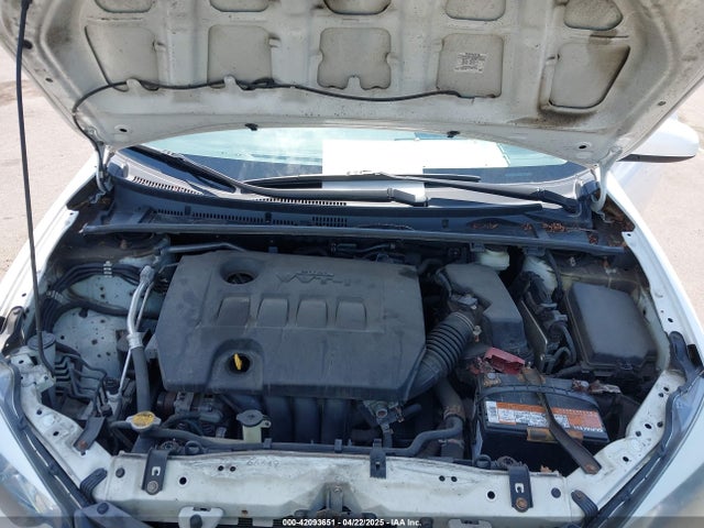 2T1BURHE8GC485702 Toyota COROLLA LE