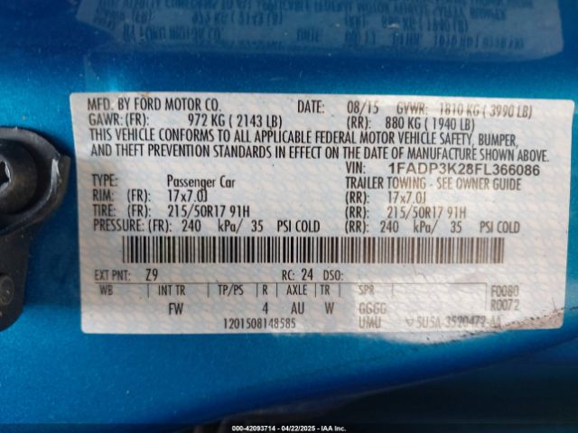 1FADP3K28FL366086 Ford FOCUS SE