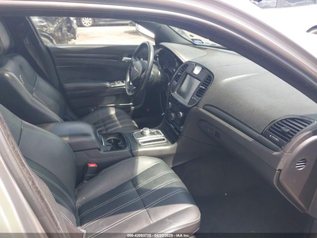2C3CCABG3FH908732 Chrysler 300 300s