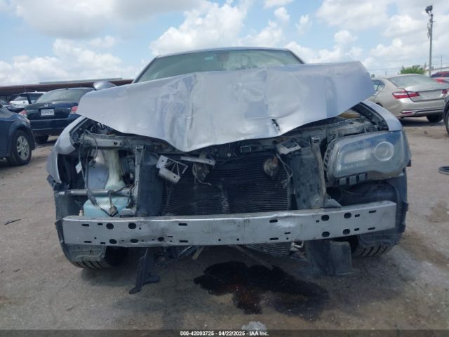 2C3CCABG3FH908732 Chrysler 300 300s
