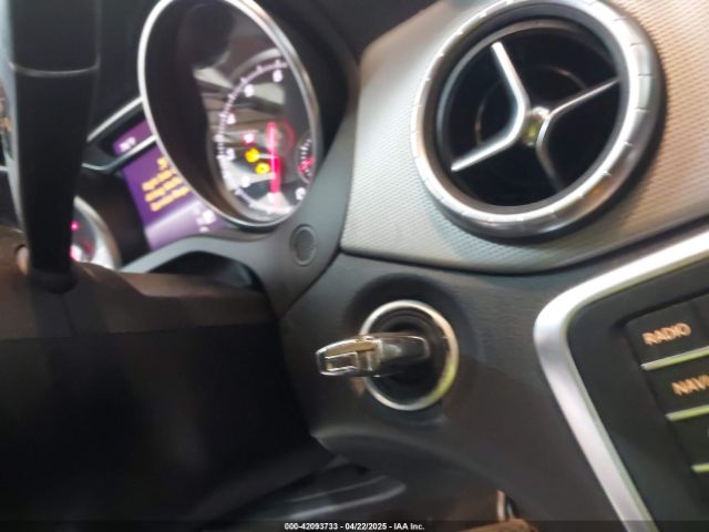 2018 MERCEDES-BENZ CLA 250 WDDSJ4EB5JN665171 Photo 10