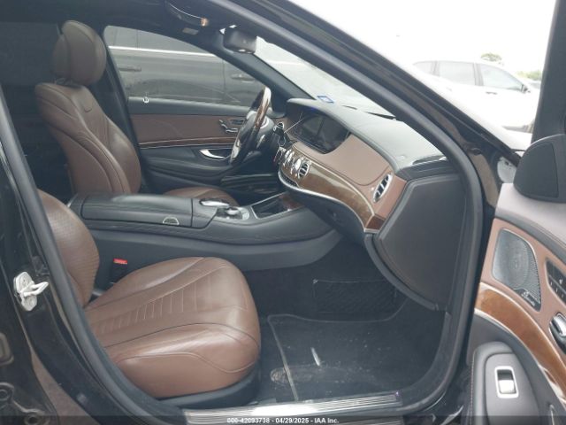 2015 MERCEDES-BENZ S 550 WDDUG8CB9FA180564 Photo 4