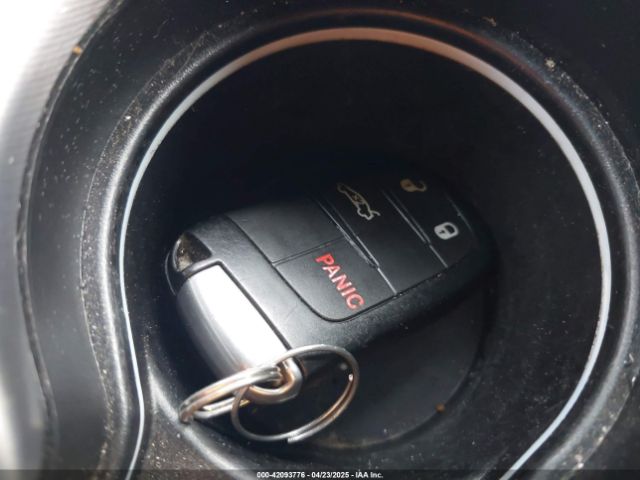 2019 DODGE CHALLENGER 2C3CDZBT4KH604103 Photo 10