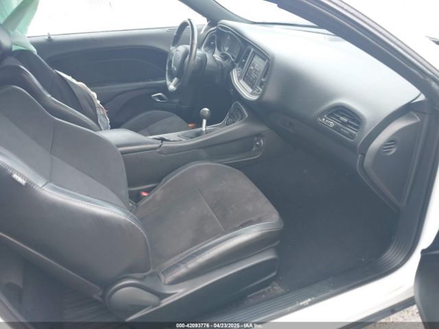 2019 DODGE CHALLENGER 2C3CDZBT4KH604103 Photo 4