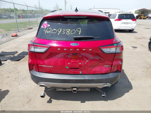 1FMCU9DZ9MUA15184 Ford Escape Titanium Hybrid