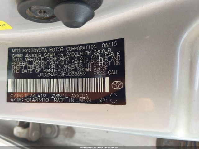 JTDZN3EU2FJ038659 Toyota Prius V Four