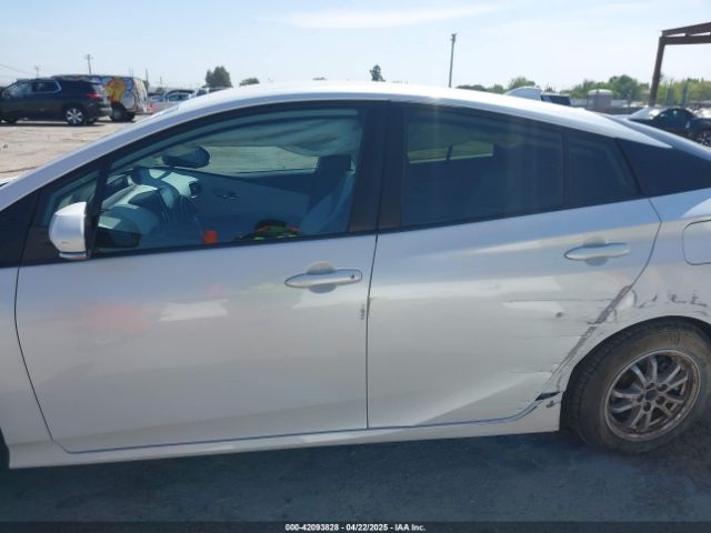 JTDKAMFP2M3177459 Toyota Prius Prime Xle