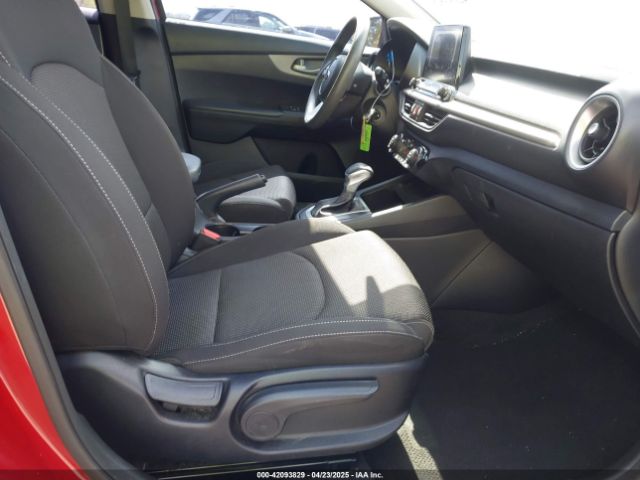 3KPF24AD9KE014180 KIA Forte Lxs