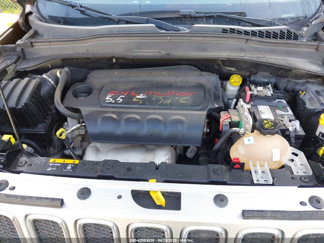 Jeep 2016 2016 ZACCJBDT4GPC61887 Image 10
