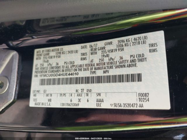 1FMCU0GD4HUE44010 Ford ESCAPE SE