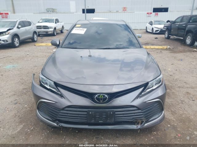 4T1C11AK8PU132325 Toyota CAMRY LE