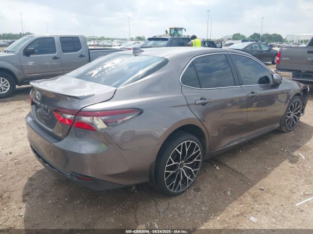 4T1C11AK8PU132325 Toyota CAMRY LE
