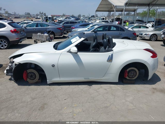 JN1AZ4FH7JM520112 Nissan 370z Touring Sport